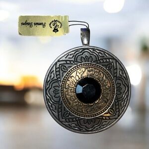 Premier Designs “MESA”Silver and Black Magnetic Pendant with Intricate Patterns